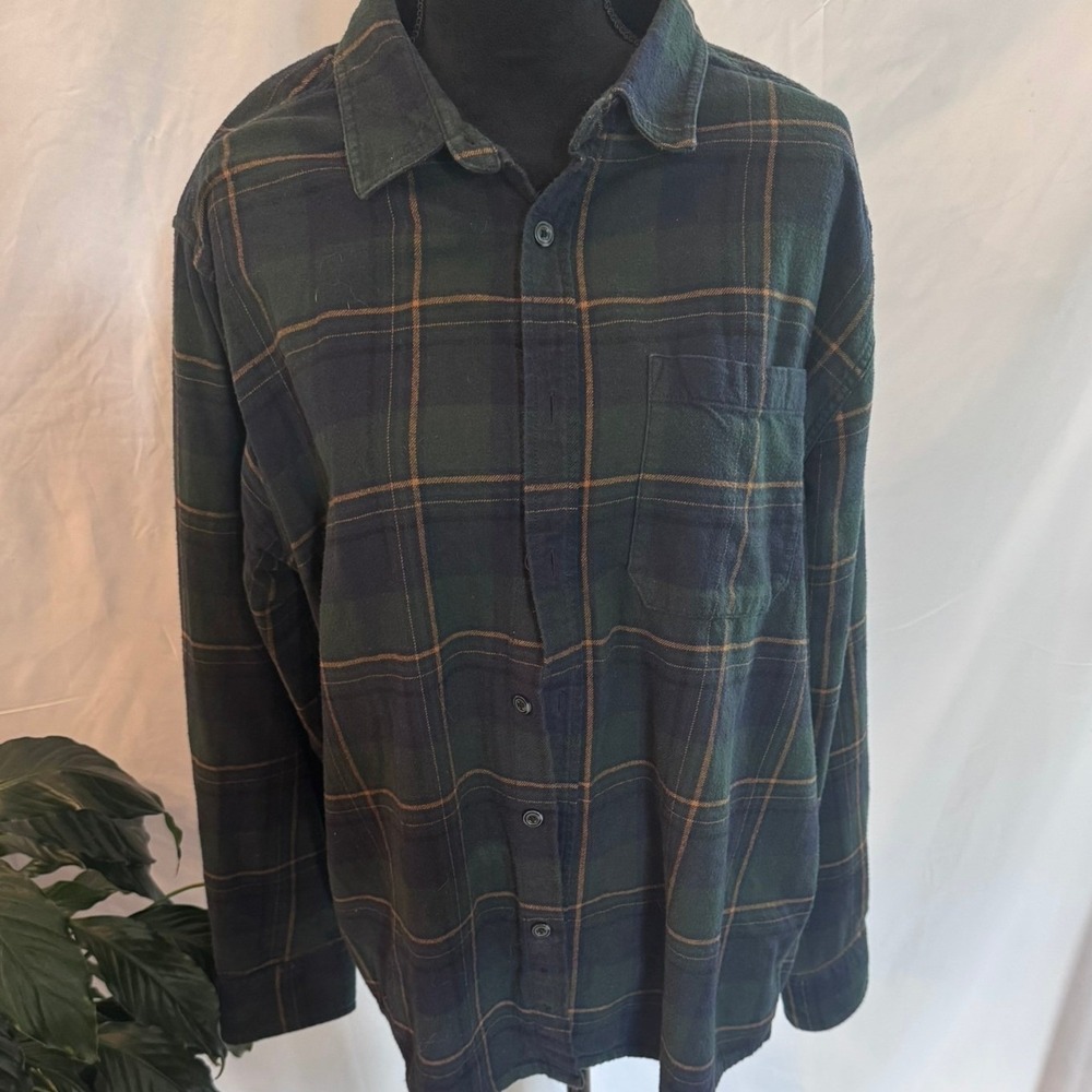 Eddie Bauer Mens XXL Green Navy Plaid Flannel Button Down Shirt Long Sleeve
